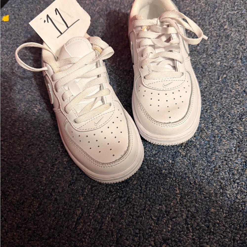 Nike Air Force Sneakers